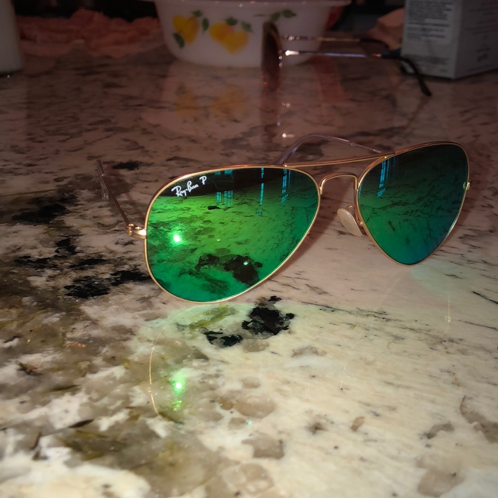 Ray ban aviators polarized